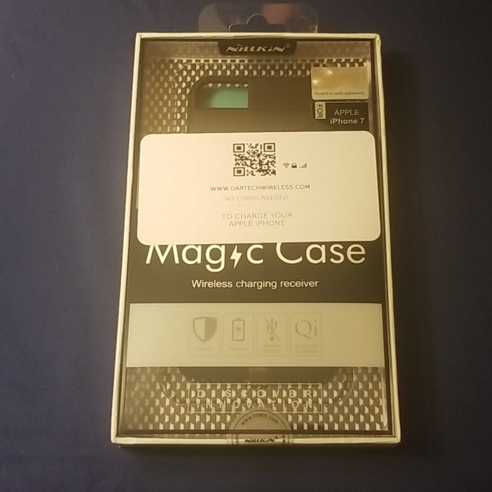 New iPhone 7 Qi Wireless charging case, new in box